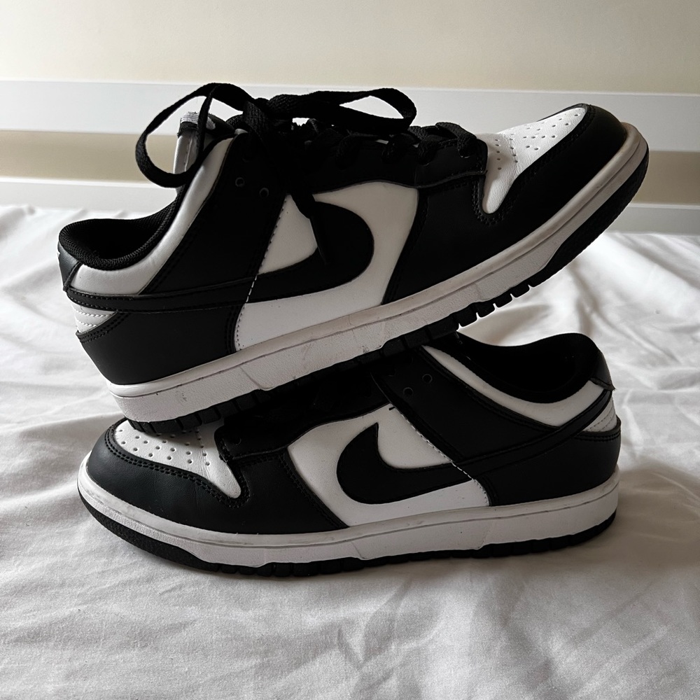 New Nike Dunk Dunks Lows Panda Black and White Womens 8.5/Mens 7 US